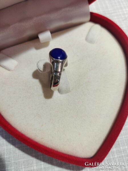 Nagy lapis lazuli köves ezüst gyűrű