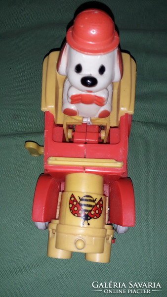 Retro dickie puppy with driver key pull-up plastic oldsmobile toy car 18x10cm according to the pictures