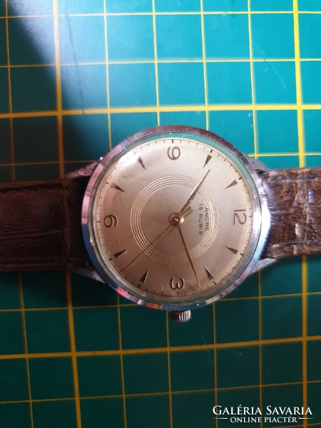 Doxa 1955 csempész példány