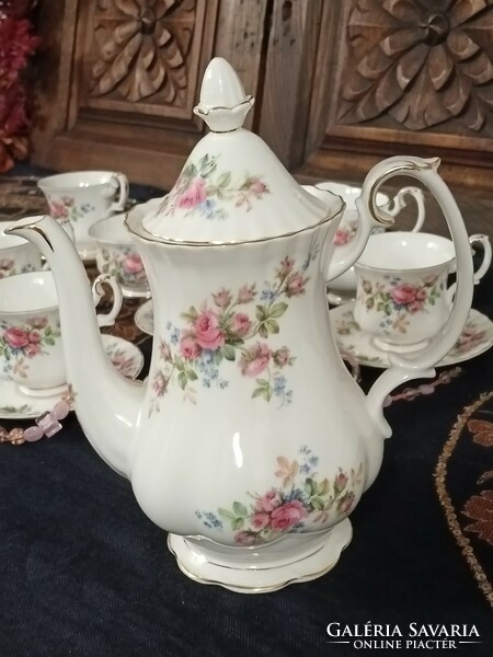 Royal albert moss rose coffee set