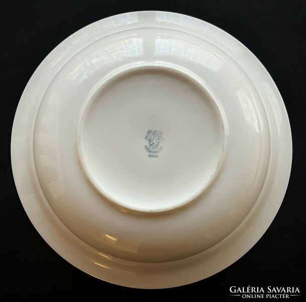 Deep serving bowl with Alföldi saturn garnish