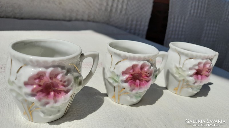 Art nouveau mini porcelain flower memory mug