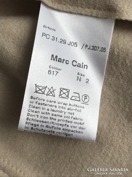 Elegáns Marc Cain felső cashmir és gyapjú összetételű anyagból, 36-os méret
