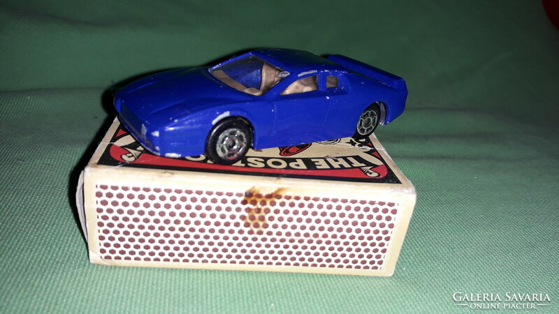 Old French majorette - blue sport car - metal small car 1: 60 scale according to the pictures