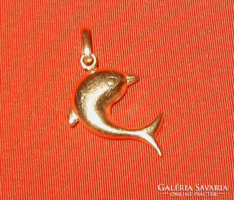 Dolphin figure 14 carat gold pendant 1.3 gr