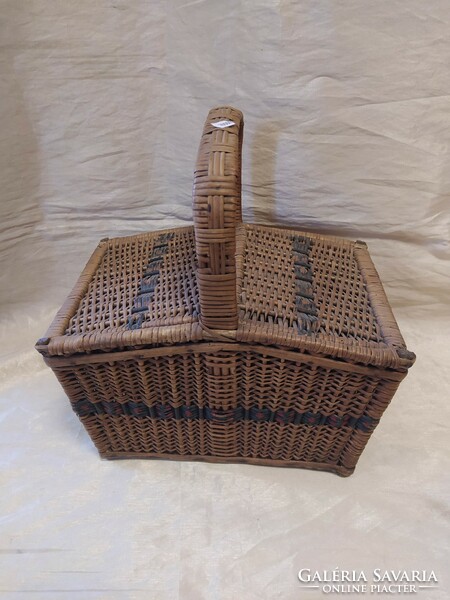 Antique wicker basket with lid