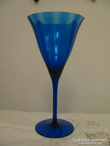 Különleges - harang formájú kék boros v pezsgős pohár, 6 db eredeti csomagolásában