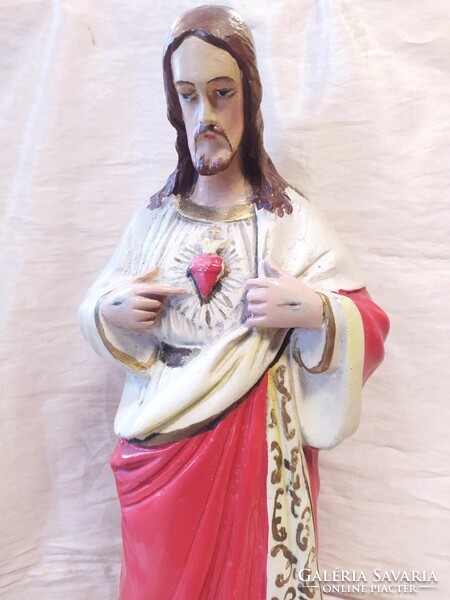 Plaster statue of the heart of Jesus