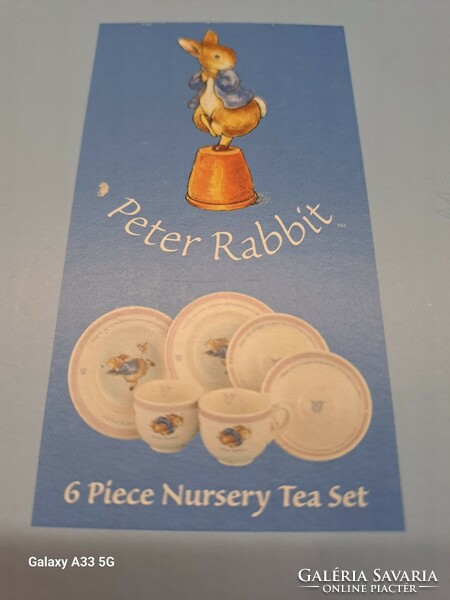 Wedgwood angol porcelán miniatűr porcelán teás szett Peter Rabbit dekorral dobozában