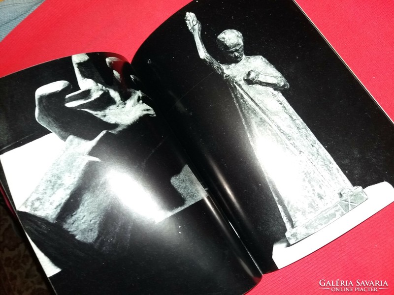 1980. Till aran: sculpture book, artist's dedicated copy of album pictures according to Roman
