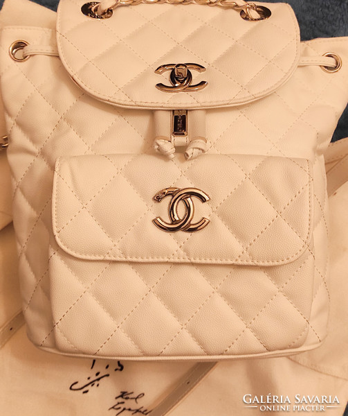 Chanel lambskin duma white 2005 - backpack