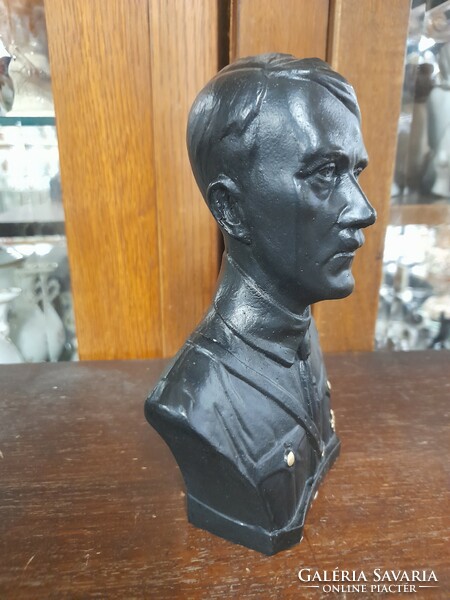 German, German imperial bust of Adolf Hitler, bust. 16 Cm. Marked.