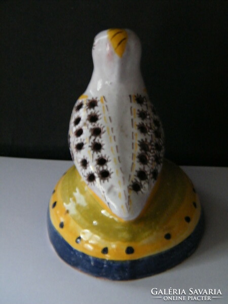 Small Portuguese porcelain bird figurine