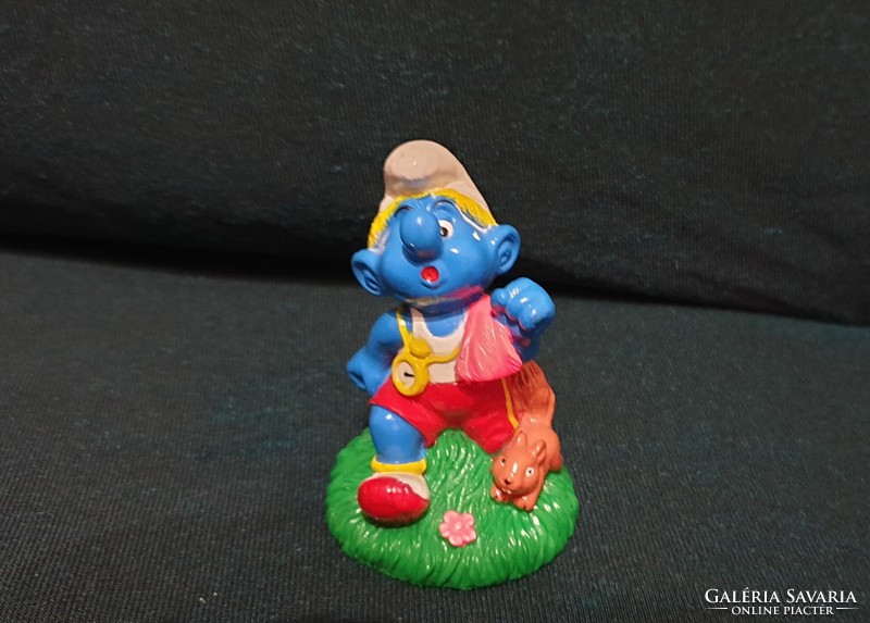 Peyo hoops dwarf figurine with squirrel - collector's item, rare, 10 cm peyo