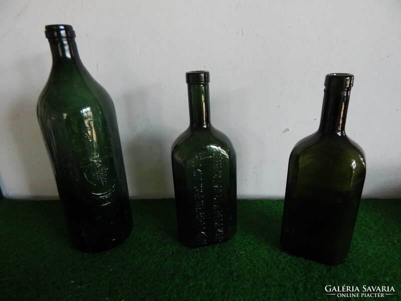 15 old bottles for sale together, sizes 12 and 28 cm high, I can also post.