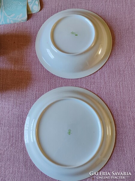 Zsolnay porcelán gyerek tányér párban, lapos és mély