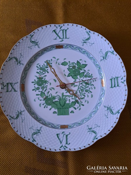 Flawless! Herend green Indian flower basket pattern wall clock / plate clock