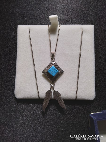 Csodaszép ezüst nyaklánc álomfogó medál türkiz kővel 925