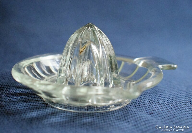 Old glass lemon squeezer 8.4 x 4 cm