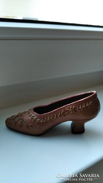 Miniature shoe, marked, collector's item {e5}