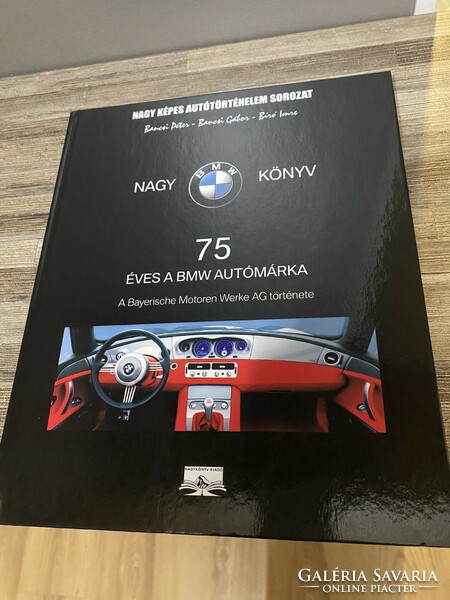 Nagy BMW könyv 75 éves a BMW autómárka