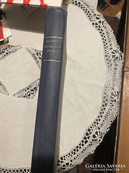 Malonyay Dezső: Munkácsy Mihály élete és munkái. Bp., 1900. Singer és Wolfner