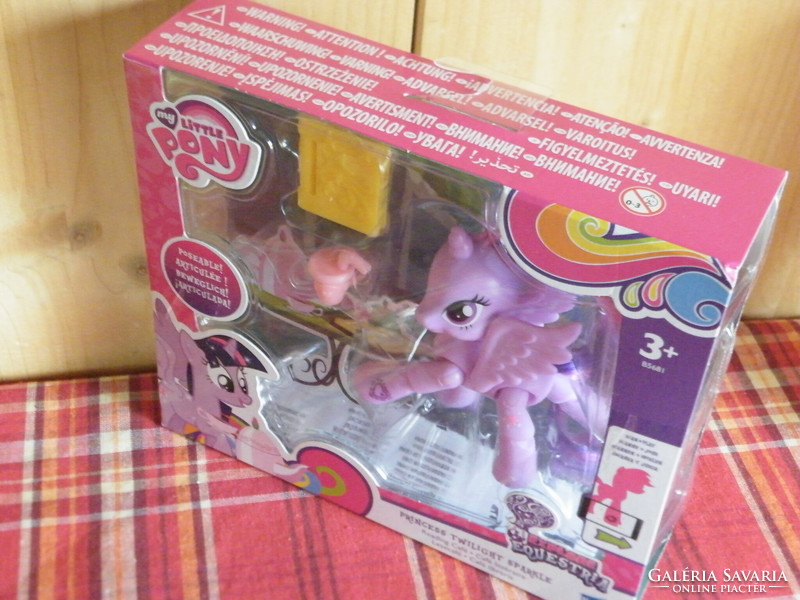My Little Pony többféle pózba állítható, fésülhető póni figura - 2015 Hasbro - bontatlan -