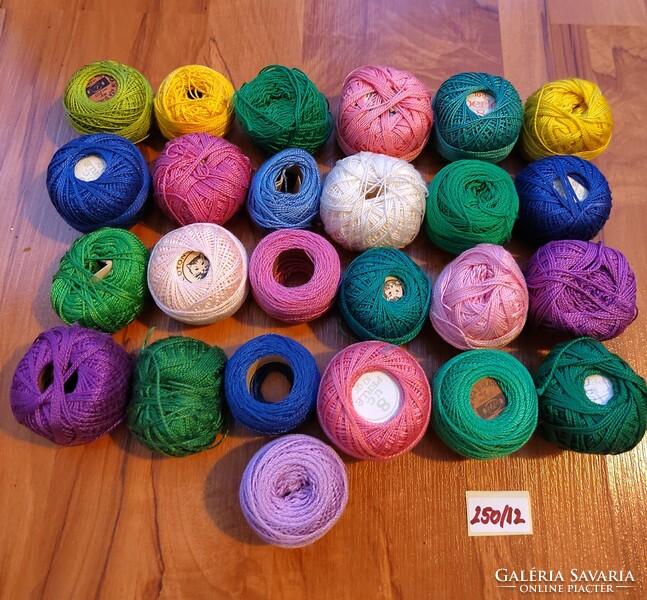 Mixed colored embroidery threads, pearl threads, packages of 24-30 pieces (250/8-12.)