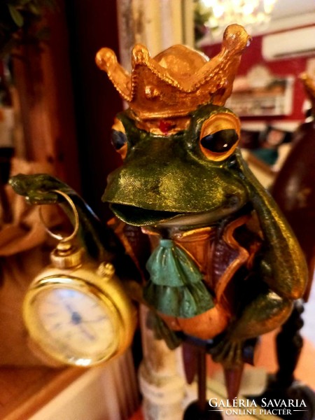 New! Elegant frog king on a stand, with a clock in his hand 37 cm