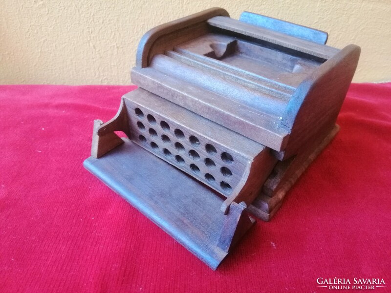 Old, shuttered cigarette stand.