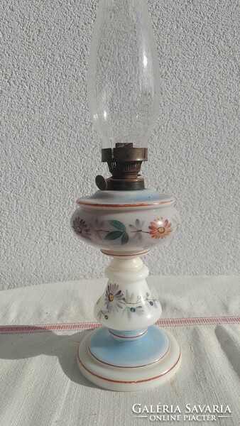 Painted milk glass table kerosene lamp, flawless, 43 cm high