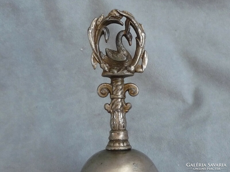 Antik csengő antik kézi csengő antik öntöttvas csengő antik asztali csengő öntöttvas hattyú nyéllel
