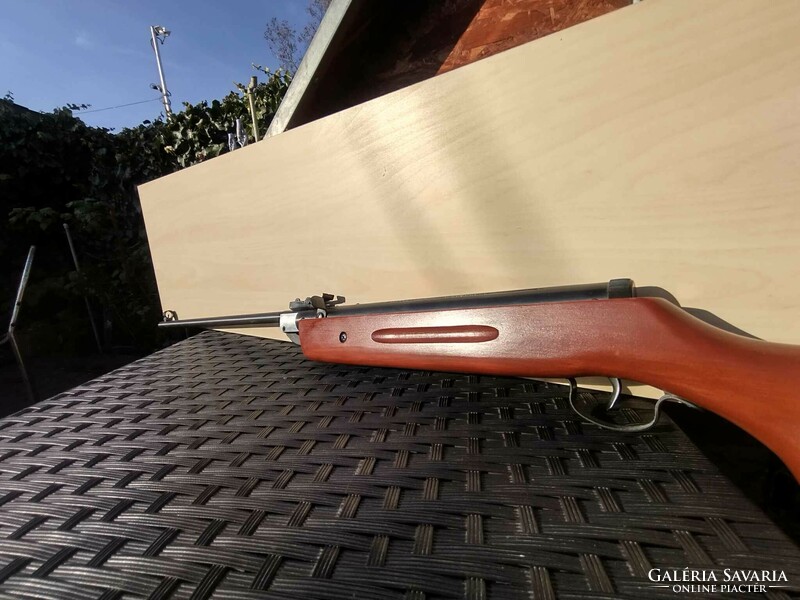 Crossman 1077 pcp co2 air rifle Toys, Leisure Galeria Savaria