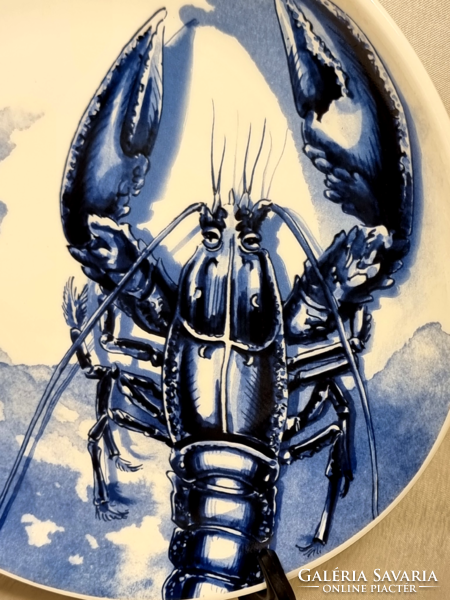 Dutch blue crab plate. Heinen delfts blauw. Creating new traditions