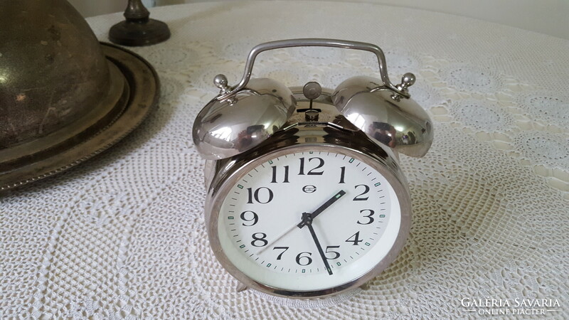 Retro mechanical alarm clock