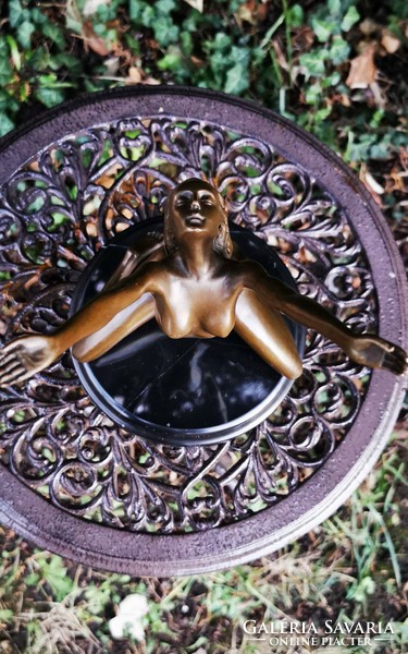 Female act - bronze sculpture