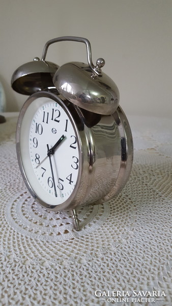 Retro mechanical alarm clock