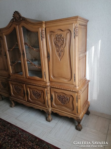 Neo-Baroque - Chippendale display cabinet