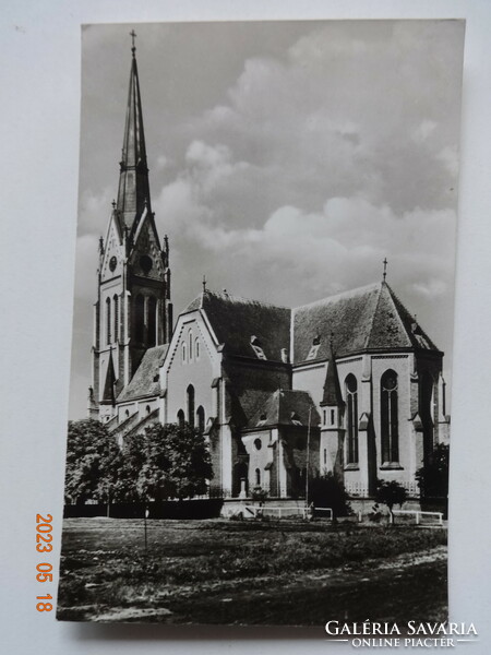 Régi képeslap: Bátaszék, R.k. templom (1964)