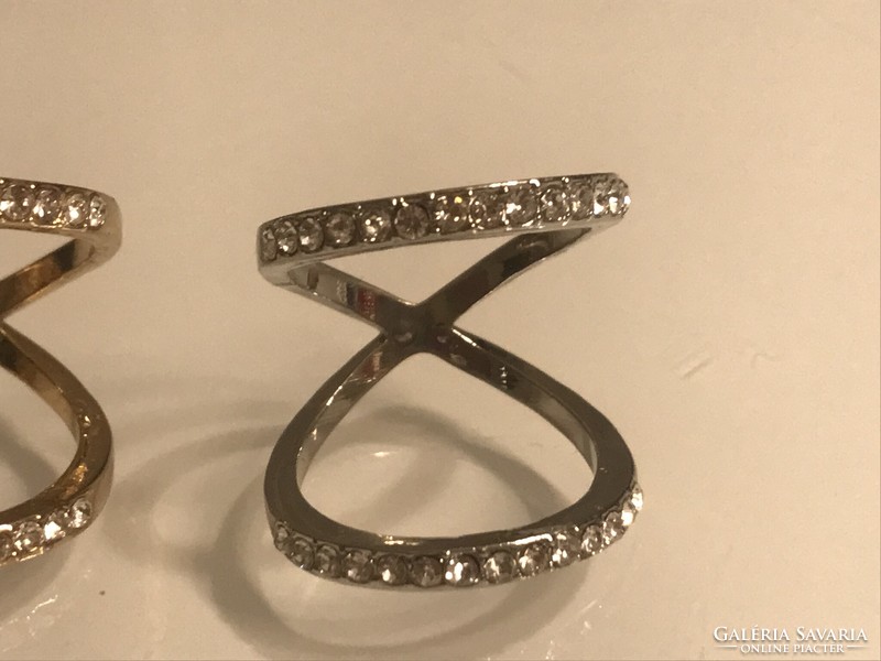Kendő díszgyűrűk kristályokkal ezüst és arany színben