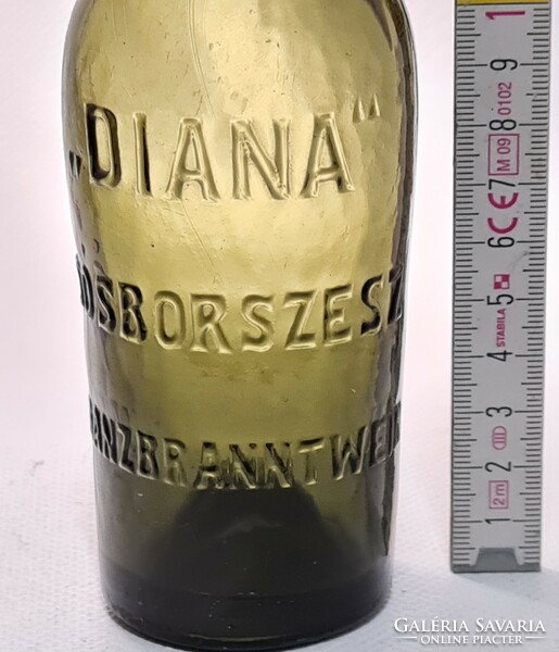 "Diana sósborszesz franzbranntwein" olajzöld közepes sósborszeszes üveg (2869)