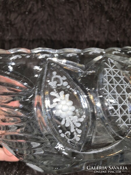 34 cm!!! A long, large crystal boat, offering bonbons, waiters, holders