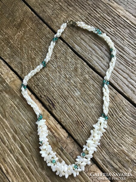 Old rice pearl necklace