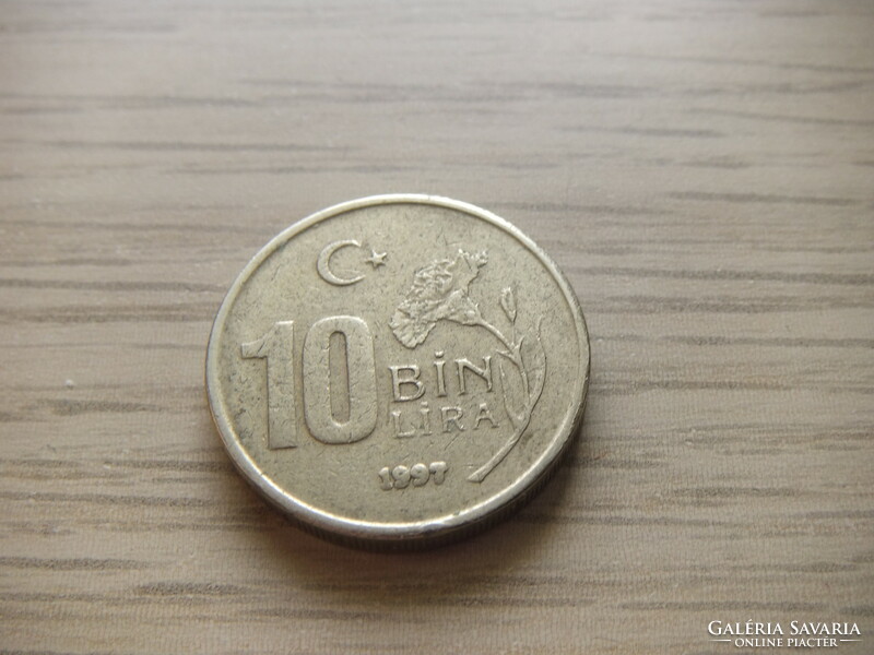 10.000  Líra 1997  Törökország ( Török Font )