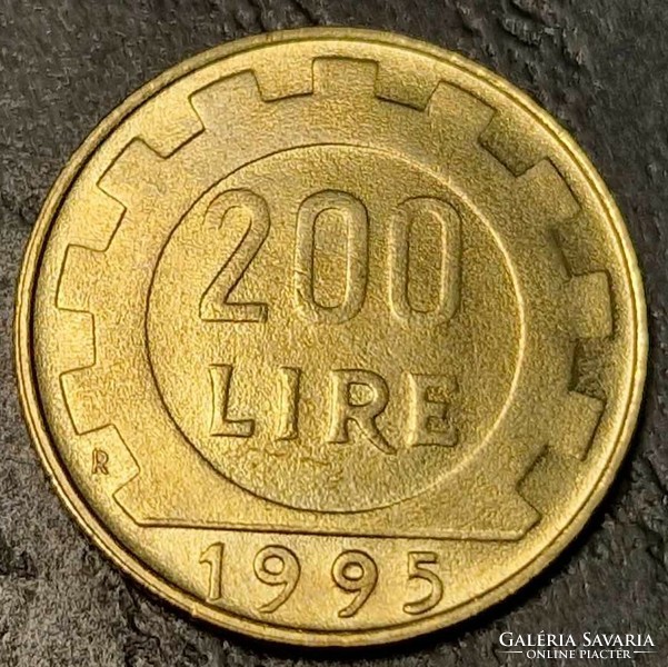 200 Lira, Italy, 1995. R.