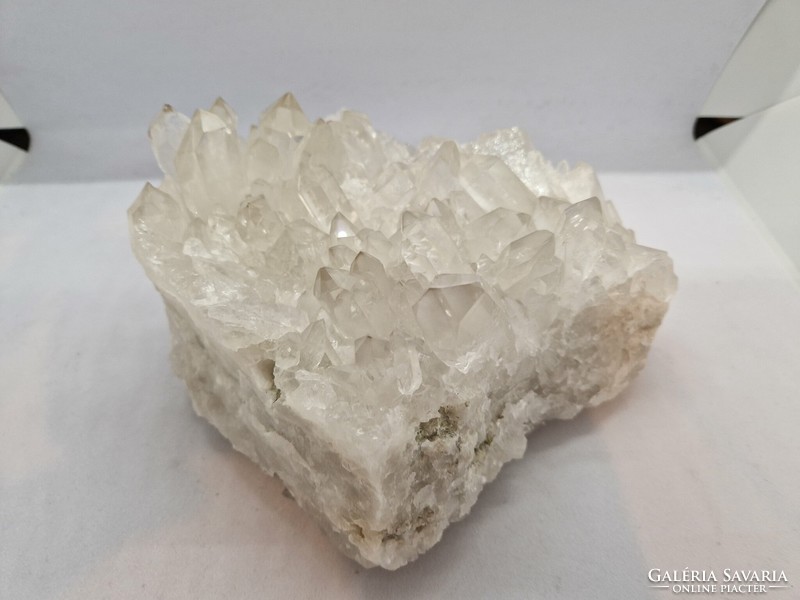 Hegyikristály mineral cluster 3.2 kg