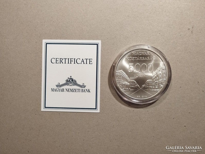 Hungary-world heritage sites: Budapest, silver, 5000 ft, 2009 bu