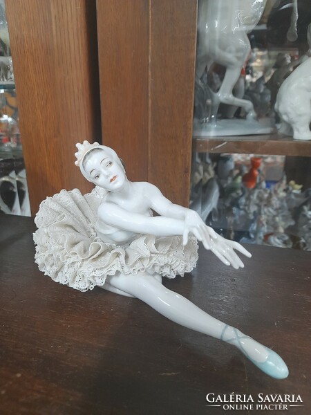 Német,Germany Unterweissbach 1958-1976,Tüll Szoknyás Balerina Porcelán Figura.21 cm.