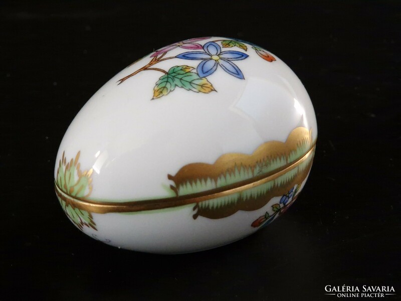 Herend Victorian patterned egg-shaped bonbonier