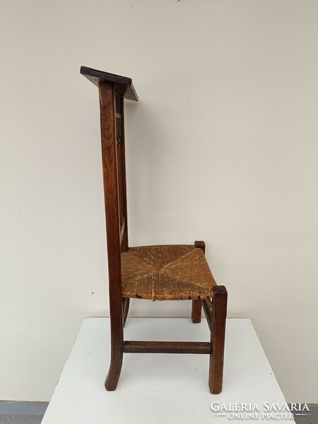 Antique kneeling prayer chair prayer chair hardwood carved Christian Gothic 755 8371